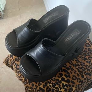 Demonia Platforms Star Cut Out Size 9